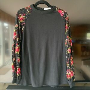 MIHOLL Black Thermal Top with Floral Mesh Sleeves Size Large Women's